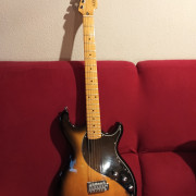 guutarra electrica Variax Line 6 600 · Madrid · 350 €
