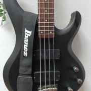 Bajo ibanez · Sevilla · 250 €
