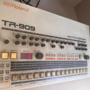 Roland TR 909 Rhythm Composer · Barcelona · 4500 €