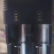 Cargador pilas de voltaje alto y bajo · Jaén · 5 €