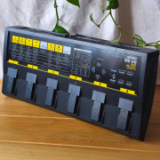 Multiefectos Boss ME-6B · Barcelona · 95 €