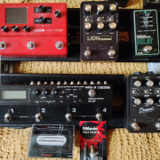 VaRiaS gAnGaS : BOSS MS-3,Helix Stomp,XPND+stand,UAFX LION,Dream. · Madrid · 1 €