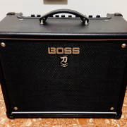 Boss katana mkII · SC Tenerife · 160 €
