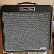 Roland Blues Cube Hot British EL84 Modified + Celestion Creamback · Tarragona · 490 €