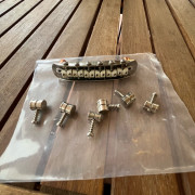 Puente Fender jaguar, jazzmaster y Mustang con graph tech + regalo · Valencia · 40 €