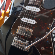 Ibanez AZ-2204 · Guadalajara · 1250 €