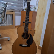 Guitarra acústica Lakewood · Madrid · 1800 €