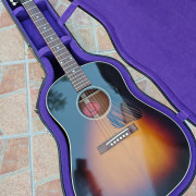 Gibson J-35 1936 Historic Collection · Granada · 3000 €