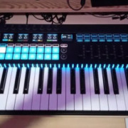 Novation 61SL Mk3 · Alicante · 390 €