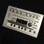 Roland MC-303 Groovebox - Estado Original - Clásico de los 90