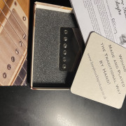 Bare Knuckle Riff Raff Bridge – Wide Spacing – 4 Conductores · Girona · 150 €