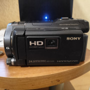 Sony HDR-PJ810E + Rode VideoMic Pro + Accesorios · Madrid · 500 €