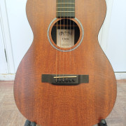 Guitarra electroacústica Martin 0X1-e · Córdoba · 500 €