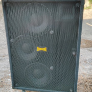 Schroeder 310212L, 1.700W. "La Pantalla de bajo". · Madrid · 700 €