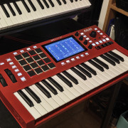Akai mpc key 37 + extras · Granada · 550 €