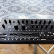 Abstrakt Instruments Avalon Bassline