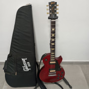 Gibson Les Paul Studio Faded 2012+Funda · Málaga · 900 €