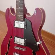 Guitarra eléctrica semihollow Silvertone · Cuenca · 190 €