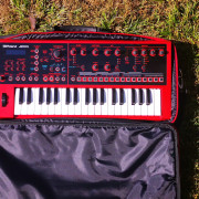 Roland JD-Xi Red Limited Edition + Funda Roland · Cantabria · 450 €