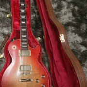 Gibson Les Paul Standard 60s Faded Vintage Cherry Sunburst. · Málaga · 1800 €