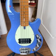 Sire Z3 5 cuerdas Estilo Music Man · Málaga · 285 €