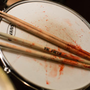 Se busca baterista zona Osona - Vic · Barcelona