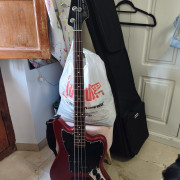 Bajo Squier Jaguar Bass Vint. Modif. SS Candy Apple Red · Sevilla · 325 €