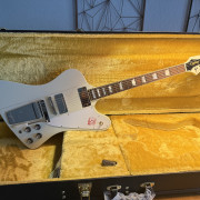 Epiphone 1963 FIREBIRD V Maestro Vibrola Reissue Polaris White · Sevilla · 1290 €