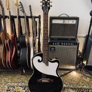 Epiphone SST Studio Chet Atkins (VIDEO) · Madrid · 600 €