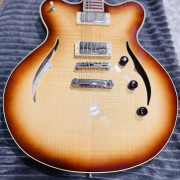 Höfner Verythin CT Deluxe Special SB · SC Tenerife · 480 €