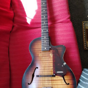 Guitarra Egmond años 60