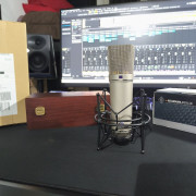 Neumann U87 Ai Con caja, factura y revisión Thomann · Huelva · 2199 €