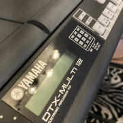 Yamaha DTX- multi 12 pad · Alicante · 375 €