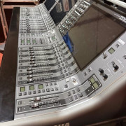 Yamaha Rivage CS-R5 · León · 42500 €