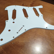 Golpeador Stratocaster