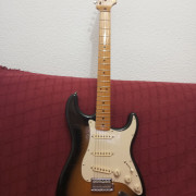 Squier stratocaster classic vibe 50's