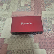 Focusrite Scarlett 18i8 (3rd Gen) · Barcelona · 300 €