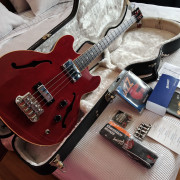Gibson Midtown Standard Bass USA Cherry Red (EB-2) · Lugo · 2500 €