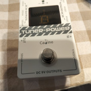 Pedal afinador CALINE TUNER POWER CP 09 · Barcelona · 25 €