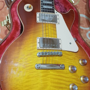 Gibson les paul standard · Barcelona · 1900 €