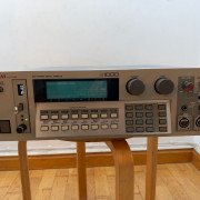 Akai S1000 + extras · Zamora · 650 €