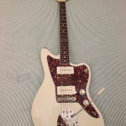 Fender Jazzmaster avri 65 con Mastery · Ourense · 2100 €