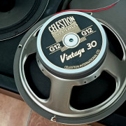 Pantalla Harley Benton G212 Vintage, con 2 Celestion Vintage 30 G12 · Madrid · 175 €