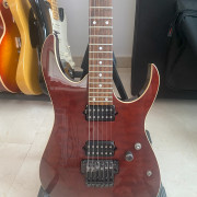 Guitarra Ibanez Prestige 2003/2004 · Alicante · 1100 €