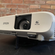 Proyector HD Epson EB-X39 · Lleida · 350 €