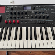 Korg Modwave mkII (Impecable) Envío Seguro · Illes Balears · 470 €