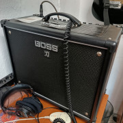 Boss Katana 50 MKI + Boss FS6 footswitch · Castellón · 220 €