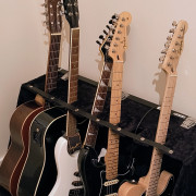 Soporte maleta 6 guitarras