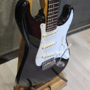 Fender Stratocaster Made in Japan 1982 · Barcelona · 850 €