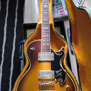 Ibanez Custom Agent 2405 Japan · Barcelona · 2200 €